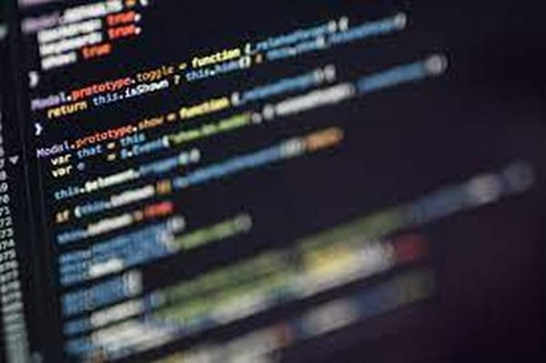 أفضل 5 برامج لتعلم البرمجة بالمجان